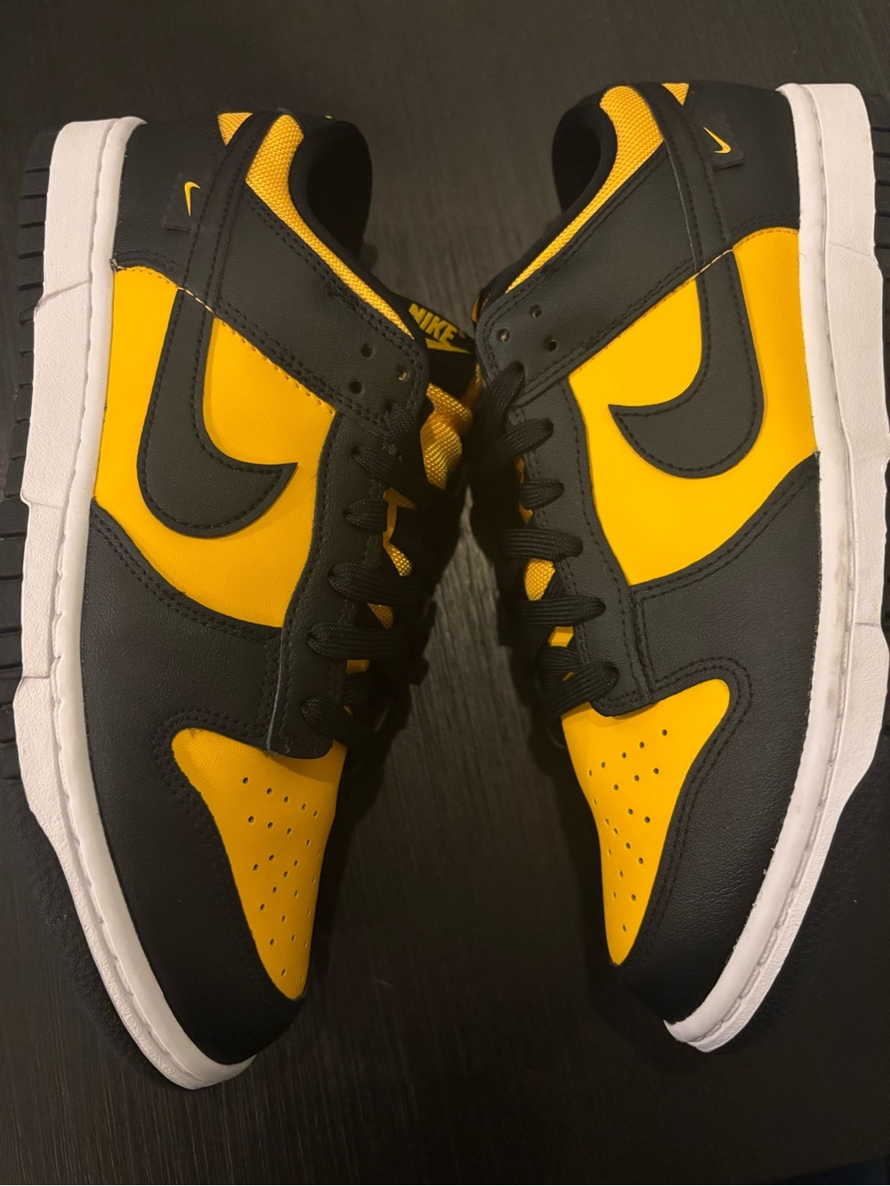 Nike Black and Yellow Low-Top Reverse Goldenrod (2024)